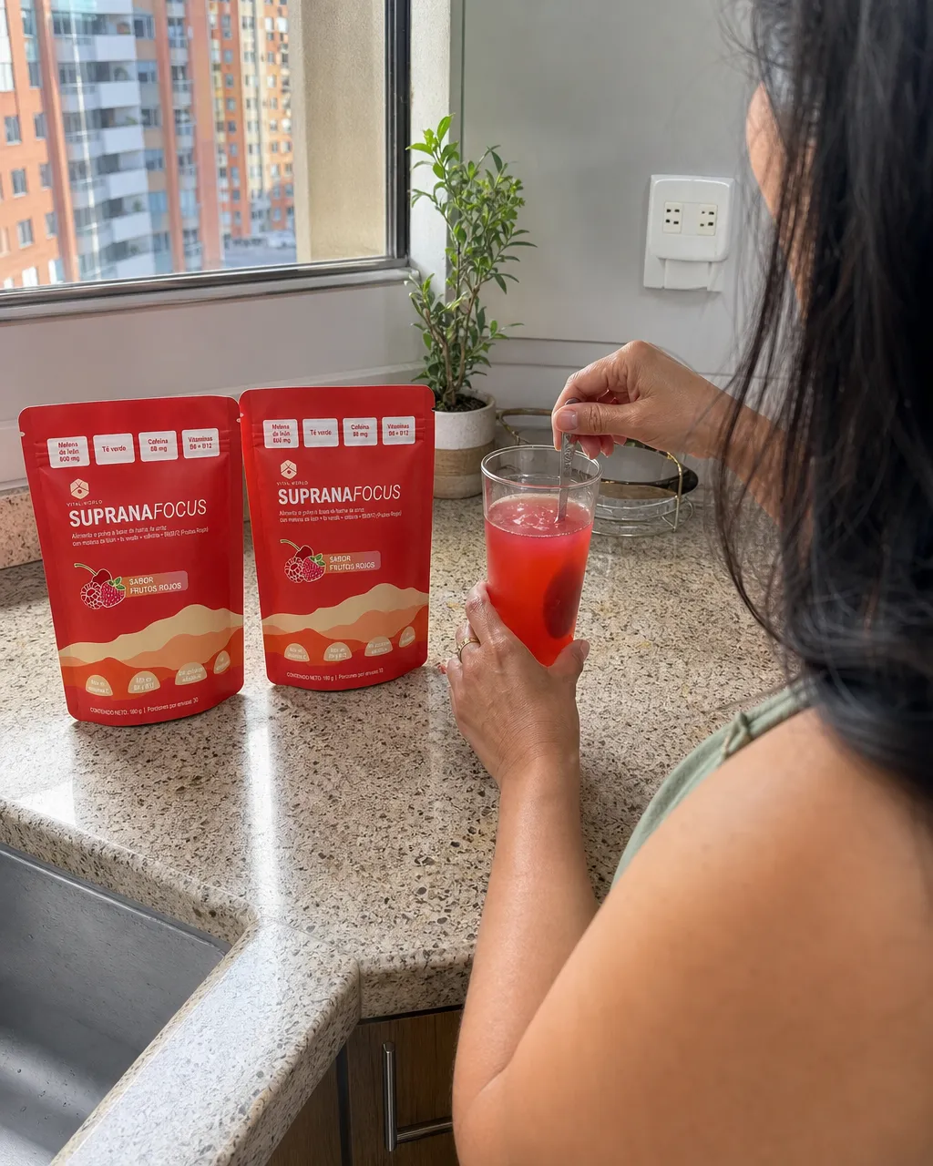 Suprana Focus Frutos Rojos x2 en uso